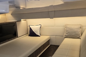 Photo 6004941 for 2021 Regal 36 XO  