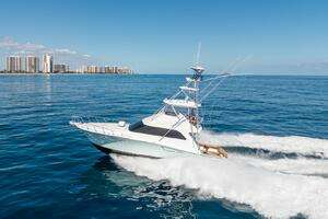 2009 Cabo 52 Flybridge thumbnail 10
