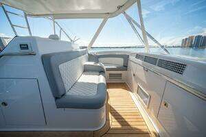 2009 Cabo 52 Flybridge thumbnail 27