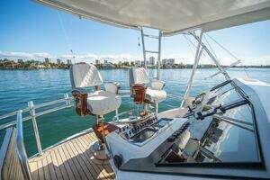 2009 Cabo 52 Flybridge thumbnail 26