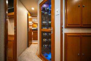 2009 Cabo 52 Flybridge thumbnail 46
