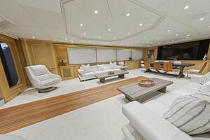 SAVOIR FAIRE 120ft Broward Yacht For Sale