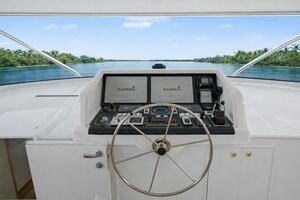 SAVOIR FAIRE 120ft Broward Yacht For Sale