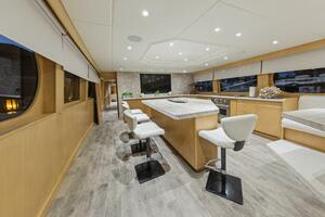 SAVOIR FAIRE 120ft Broward Yacht For Sale