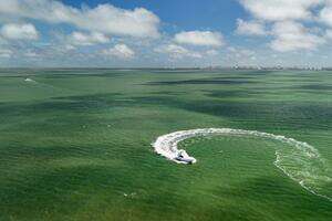 2002 Hatteras 50 Convertible thumbnail 44