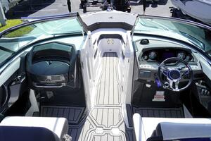 2023 Monterey 275SS thumbnail 13
