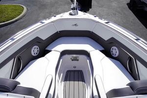 2023 Monterey 275SS thumbnail 24