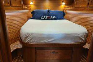 2014 Sabre 48 Salon Express thumbnail 31