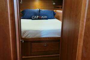 2014 Sabre 48 Salon Express thumbnail 30