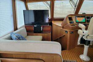 2014 Sabre 48 Salon Express thumbnail 12