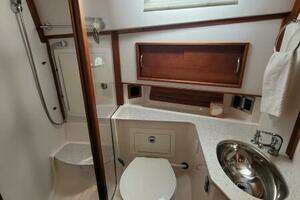 2014 Sabre 48 Salon Express thumbnail 32