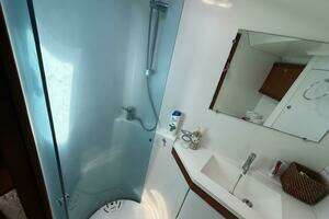 2007 Beneteau 49 thumbnail 10