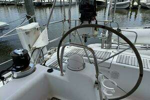 2007 Beneteau 49 thumbnail 27