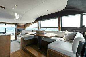 2016 Princess 60 Flybridge thumbnail 18