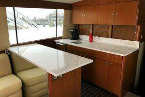 1998 Ocean Yachts 53 Convertible thumbnail 16