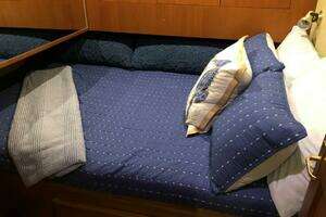 1998 Ocean Yachts 53 Convertible thumbnail 12