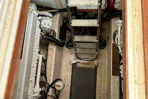2004 Sabre 42 Express thumbnail 7