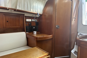 Tootie Ma 31ft Beneteau Yacht For Sale