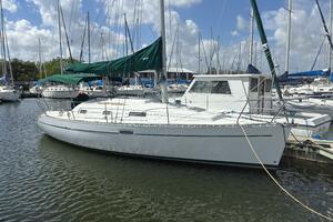 Tootie Ma 31ft Beneteau Yacht For Sale