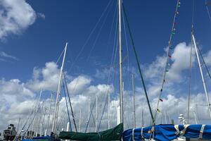 Tootie Ma 31ft Beneteau Yacht For Sale