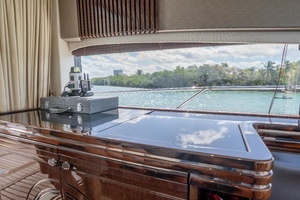2014 Sunseeker 68' Sport Yacht thumbnail 26