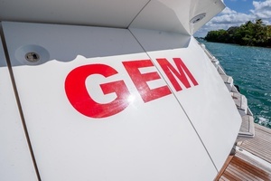 2014 Sunseeker 68' Sport Yacht thumbnail 14