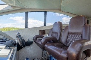 2014 Sunseeker 68' Sport Yacht thumbnail 30