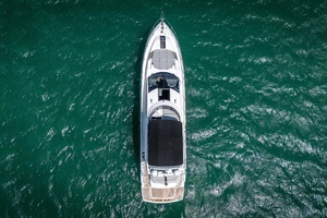 2014 Sunseeker 68' Sport Yacht thumbnail 7