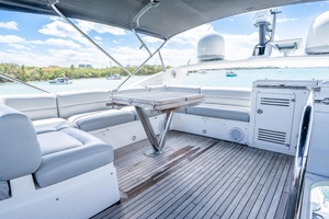 2014 Sunseeker 68' Sport Yacht thumbnail 63