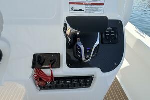 Vesper 23ft Vanquish Yacht For Sale