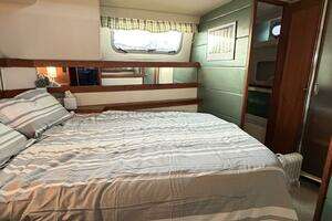 1996 Bayliner 4087 Aft Cabin Motoryacht thumbnail 38
