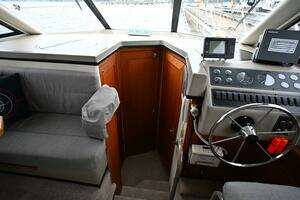 1996 Bayliner 4087 Aft Cabin Motoryacht thumbnail 31
