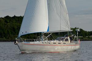 Barefoot 43ft Lavranos Yacht For Sale
