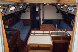 Barefoot 43ft Lavranos Yacht For Sale