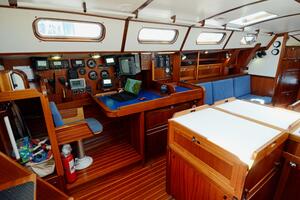 Barefoot 43ft Lavranos Yacht For Sale