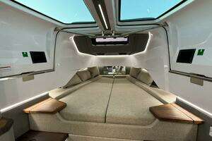 2022 Axopar 37 XC Cross Cabin thumbnail 45