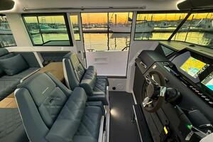 2022 Axopar 37 XC Cross Cabin thumbnail 22