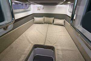2022 Axopar 37 XC Cross Cabin thumbnail 35