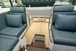 2022 Axopar 37 XC Cross Cabin thumbnail 34