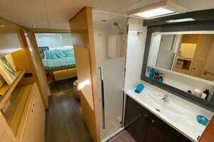 2015 Fountaine Pajot Saba thumbnail 15