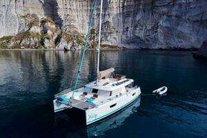 2015 Fountaine Pajot Saba thumbnail 1