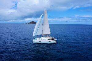 2015 Fountaine Pajot Saba thumbnail 2