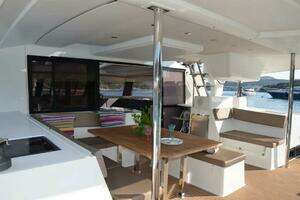 2015 Fountaine Pajot Saba thumbnail 8