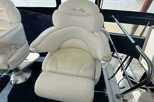 2000 Sea Ray 480 Sedan Bridge thumbnail 27