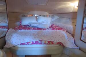 2001 Sea Ray 340 Sundancer thumbnail 13