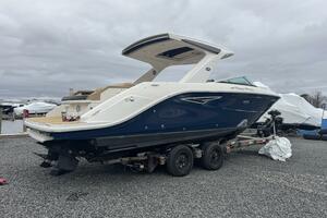 Photo 5983567 for 2021 Sea Ray SLX 310  