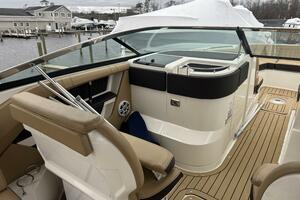 Photo 5983555 for 2021 Sea Ray SLX 310  