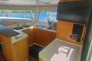 2008 Fountaine Pajot Salina 48 thumbnail 21