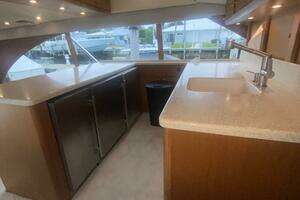 2002 Ocean Yachts 52 Super Sport thumbnail 9