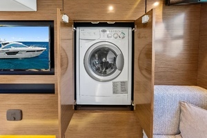2019 Cruisers Yachts 54 Cantius thumbnail 46
